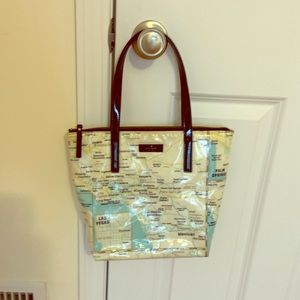 kate spade Daycation Off the Map